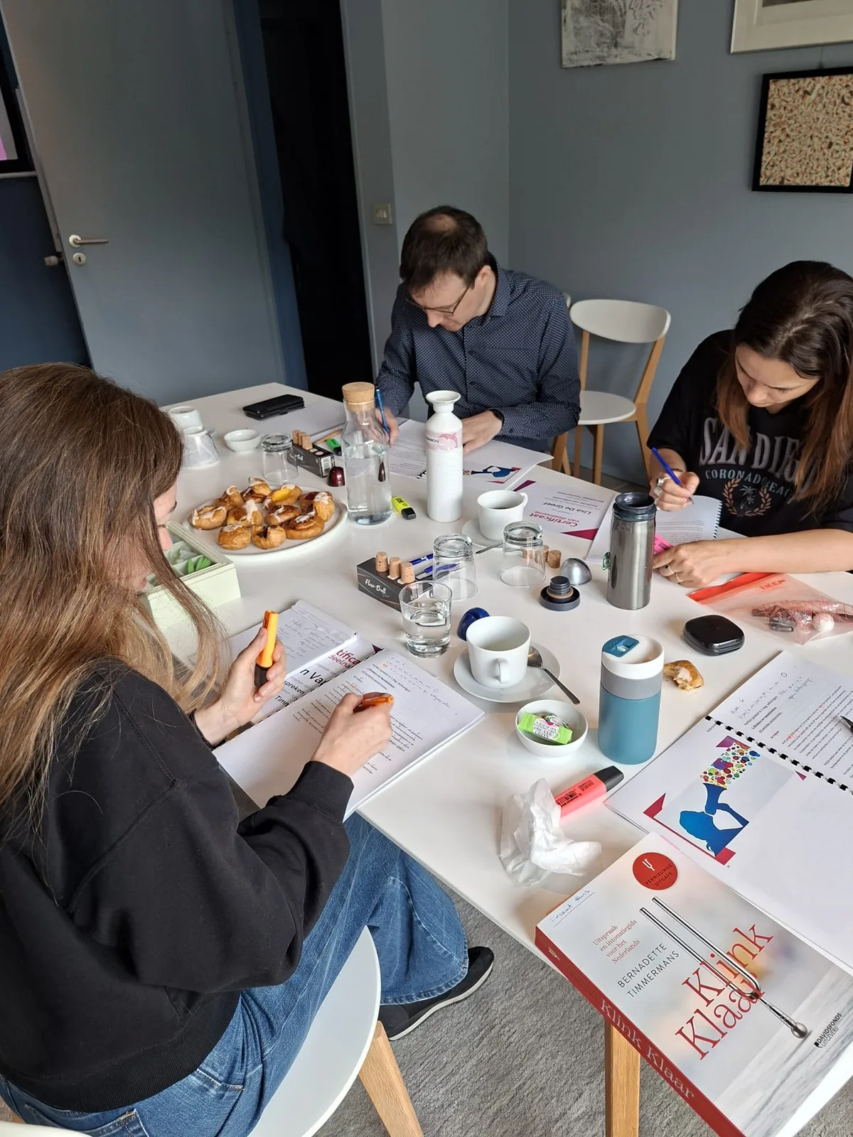 Sfeerbeeld Perfect spreken in 1 dag — Voices Studio